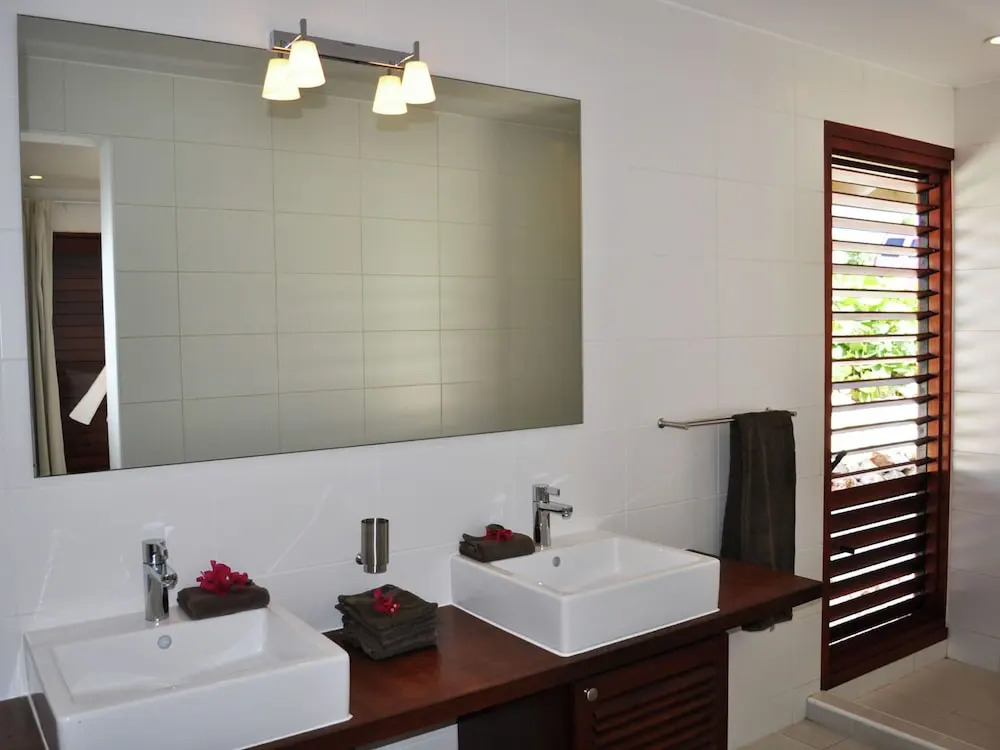 Cosy Seaside Villa in Jan Thiel With Pool