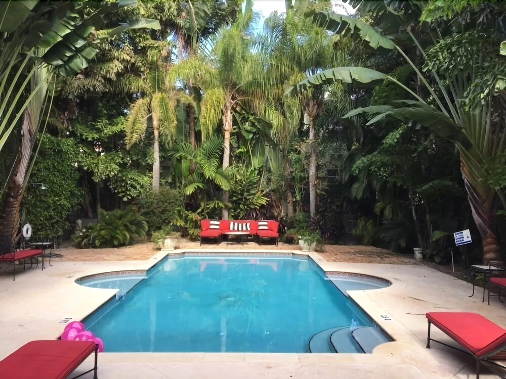 The Meridian House