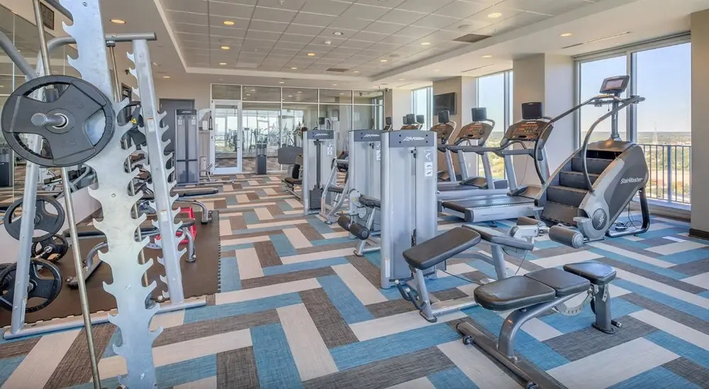 FRONTDESK Skyhouse Apts Uptown Charlotte