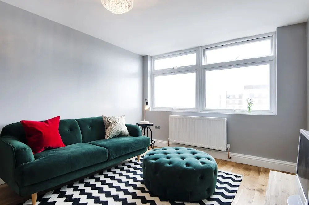 Scenic Shepherds Bush Home by Westfield London