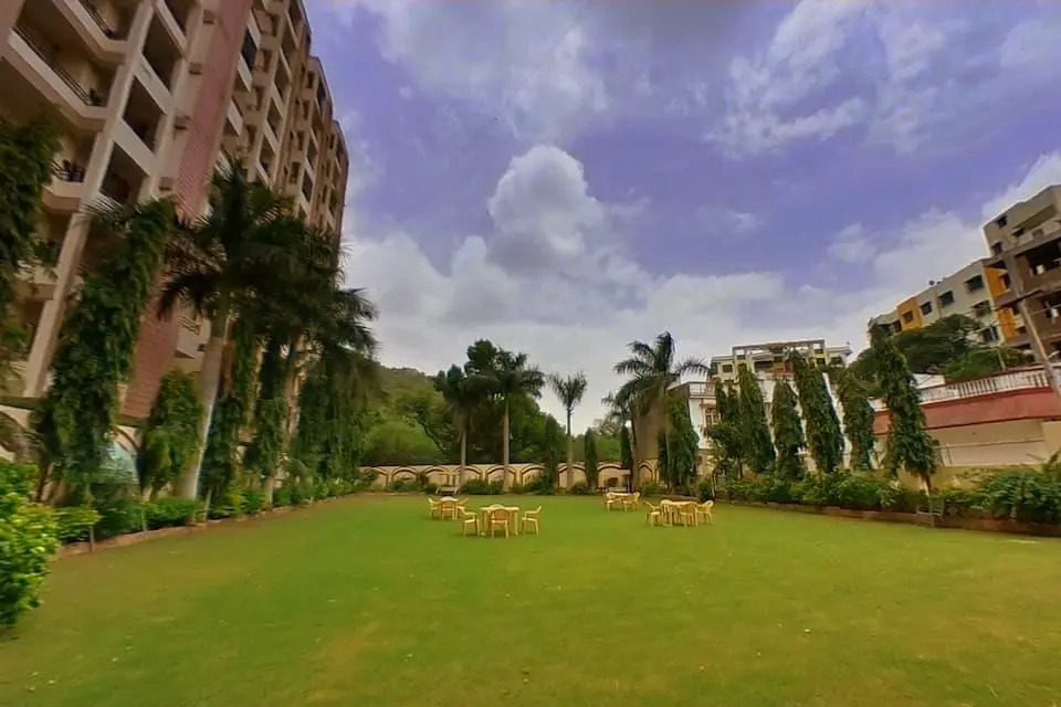 Hotel Garden View