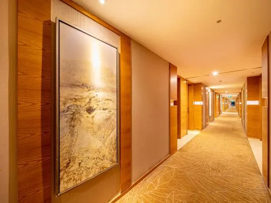 Rayking International Hotel (Binhai Sports Centre Store)