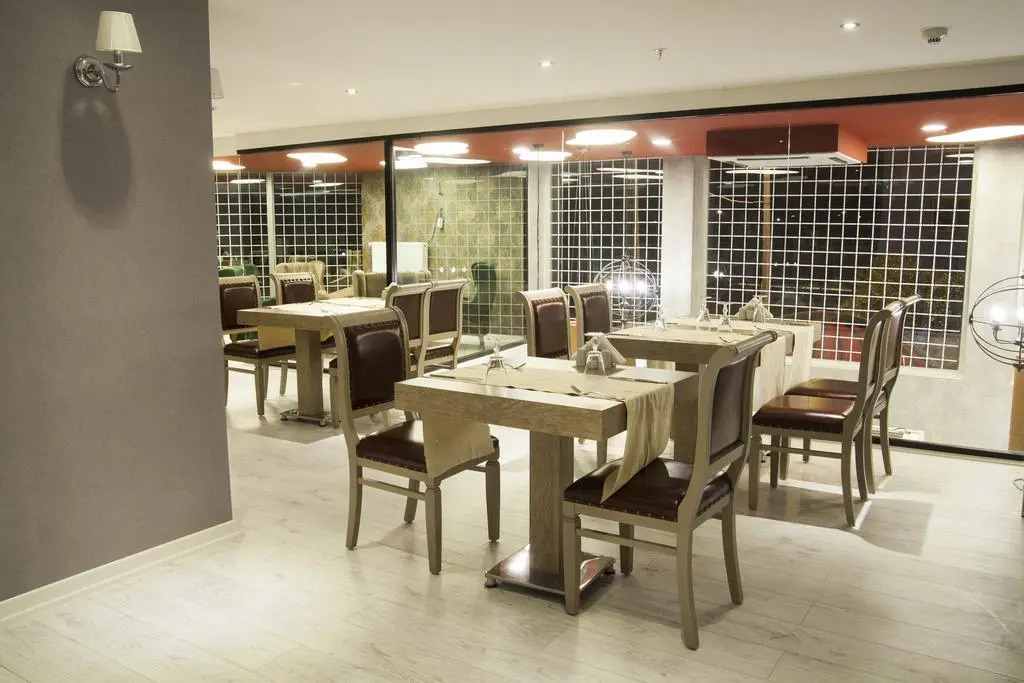 Neba Royal Hotel