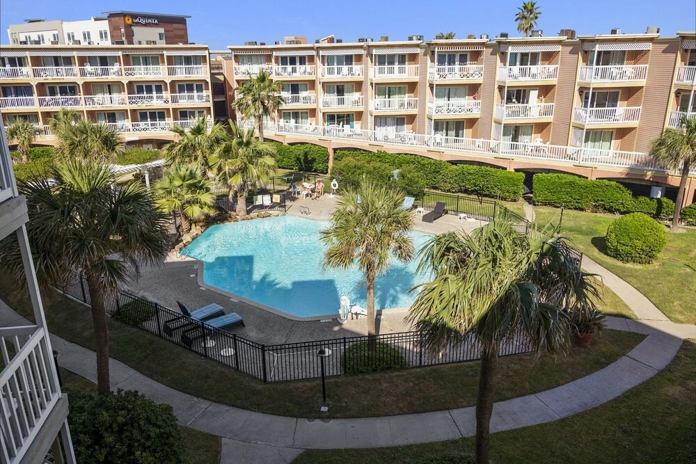 Victorian 6204 - Endless Waves 1 Bedroom Condo