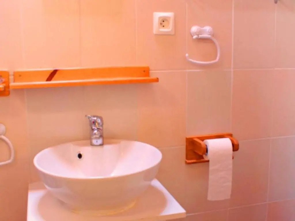 Gite Chatel-Montagne, 3 pièces, 4 personnes - FR-1-489-329