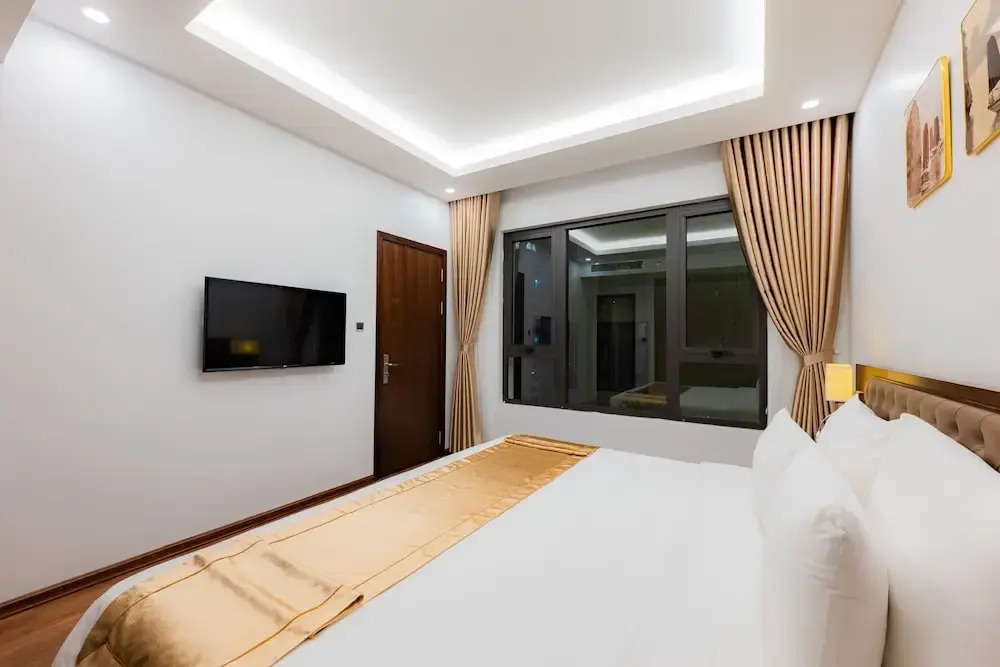 Hạ Long New Century Hotel