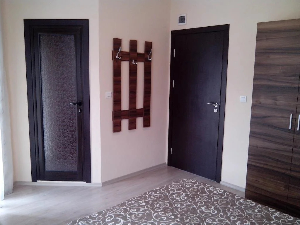 Advel Guest House