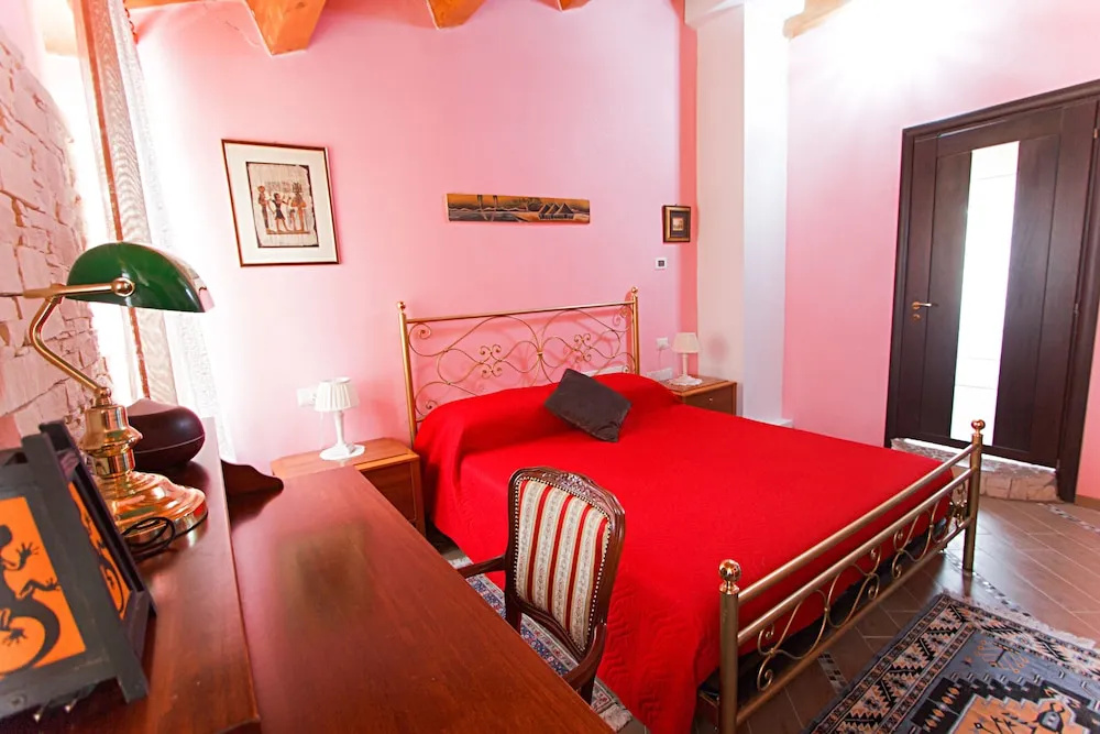 Eden Lilli - B & B Cartoceto