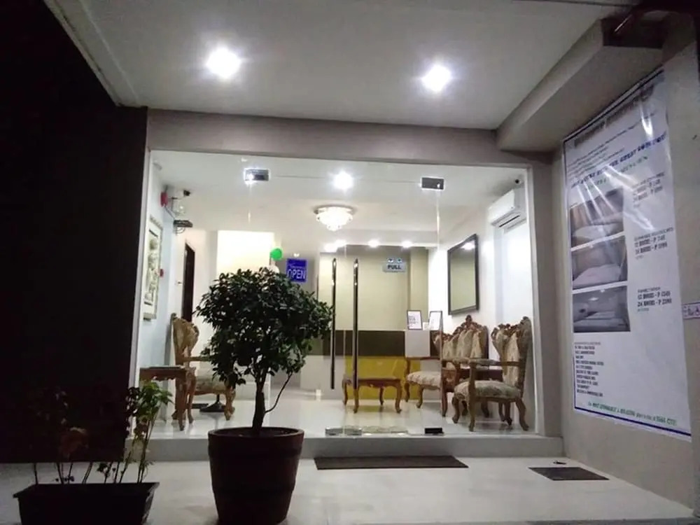 Diamond Residences