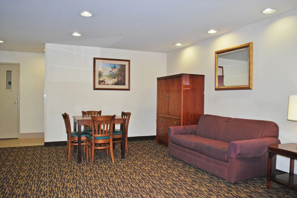 Welcome Suites Hazelwood Extended Stay Hotel