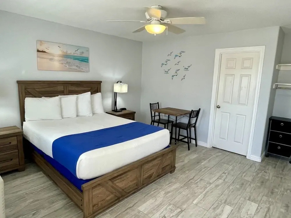 Beachgate Condo Suites And Hotel 227+228+229 3 Bedroom Condo