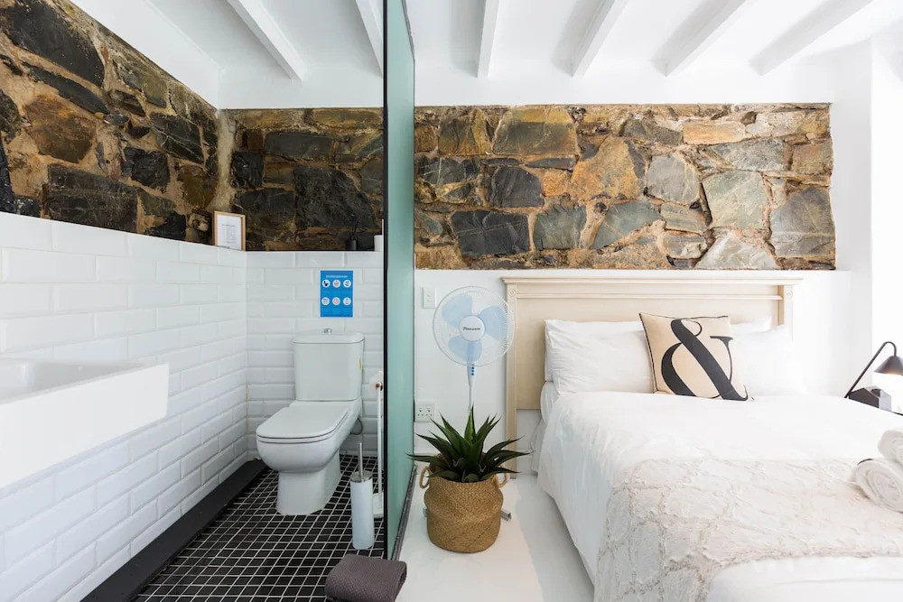 Sydney Green Point Villa