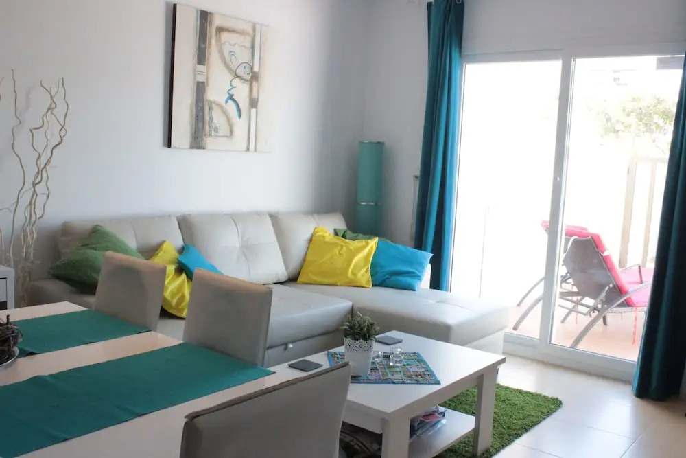 Relaxed Holiday, Your own Spa, Beautiful Garden, Swimming Pool Within 100 mtr