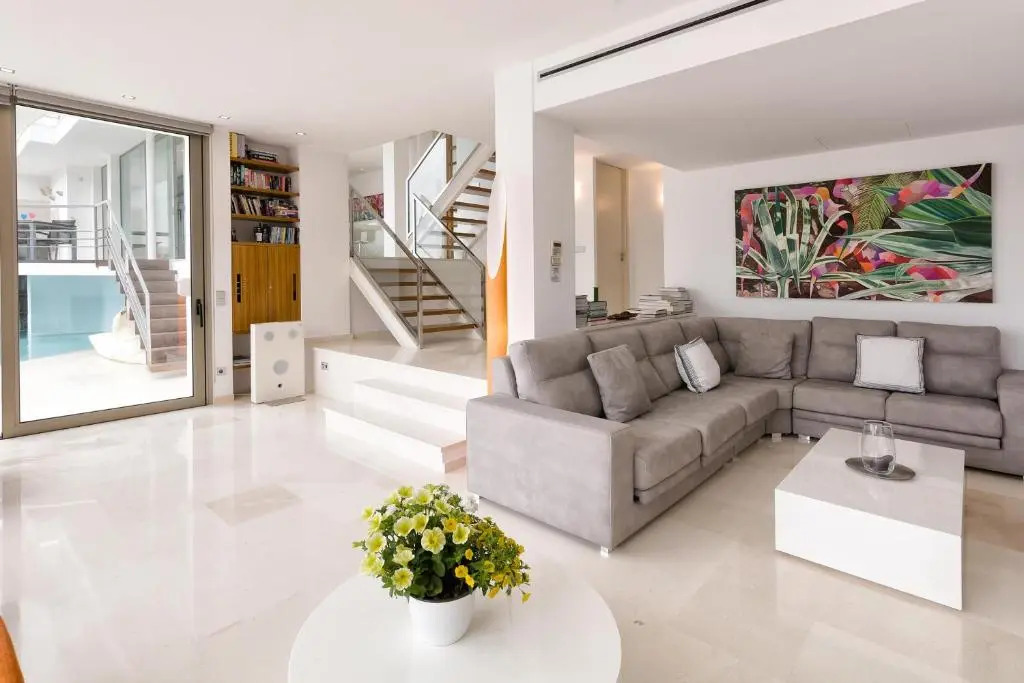 Villa Vadella by Eivillas