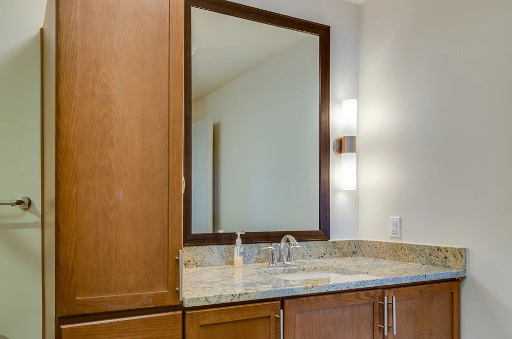 Apartments-Stay Smart Elm Street Downtown
