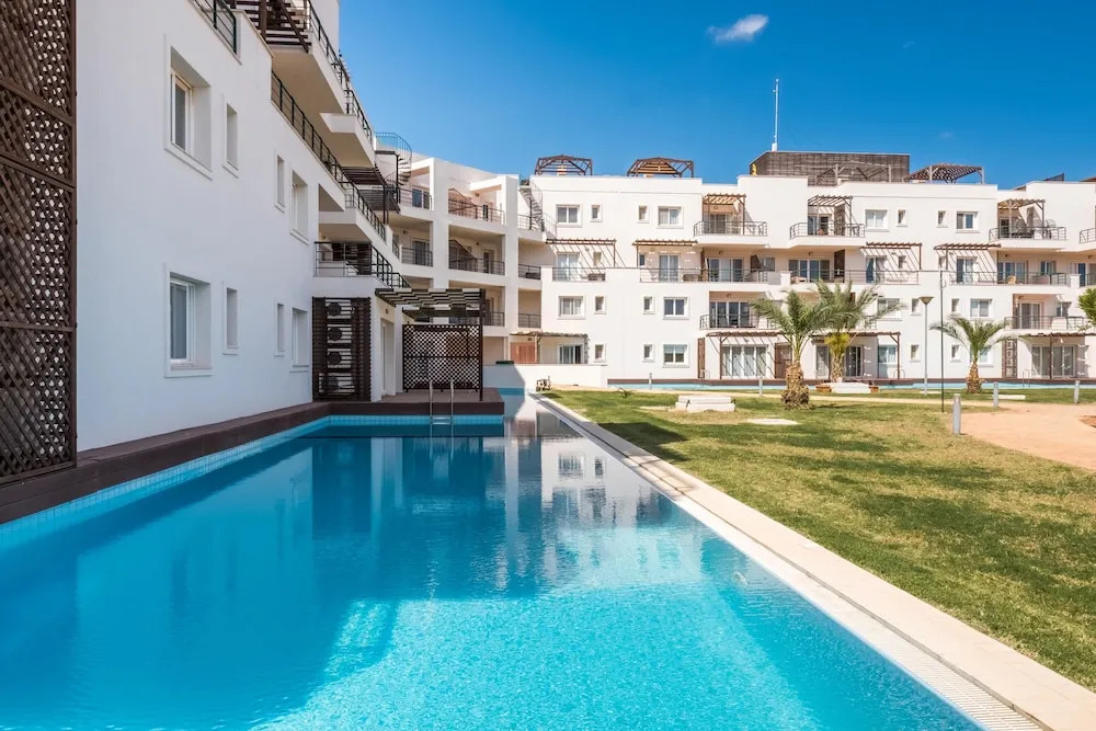 One bed Room Apartment Paradise Beach Front in Nice Residence