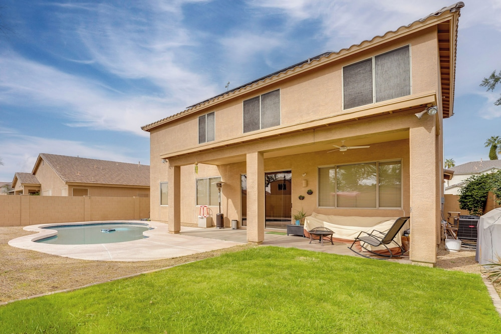 Pool & Great Location! Smart Home in Chandler