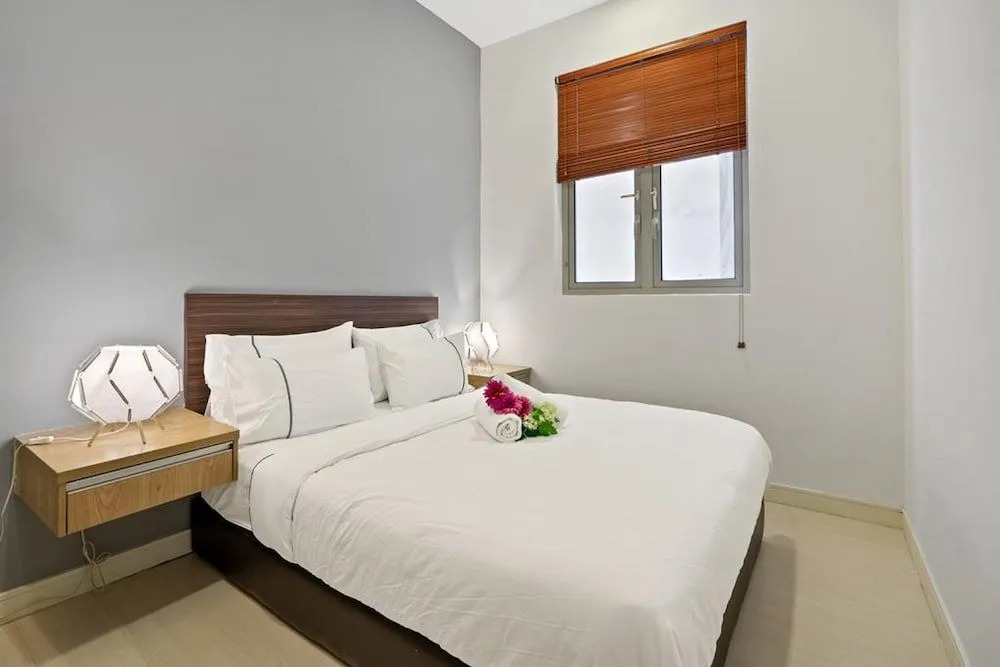 Marc Residence Klcc by Plush