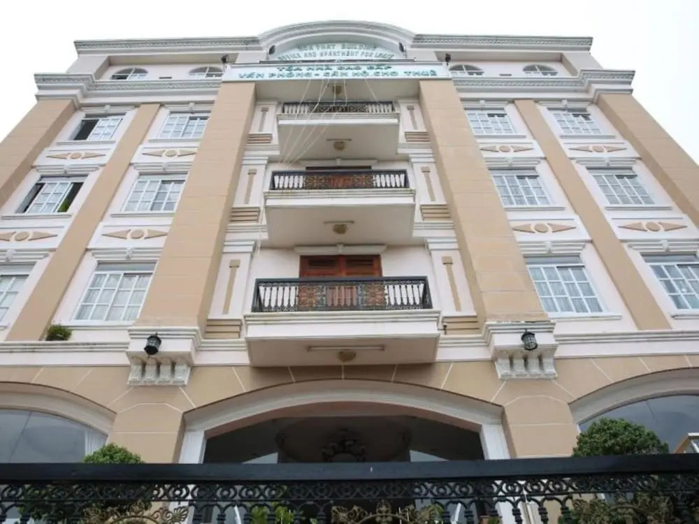 Pearl Service Apartment