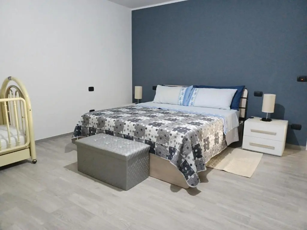 Billy Apartment