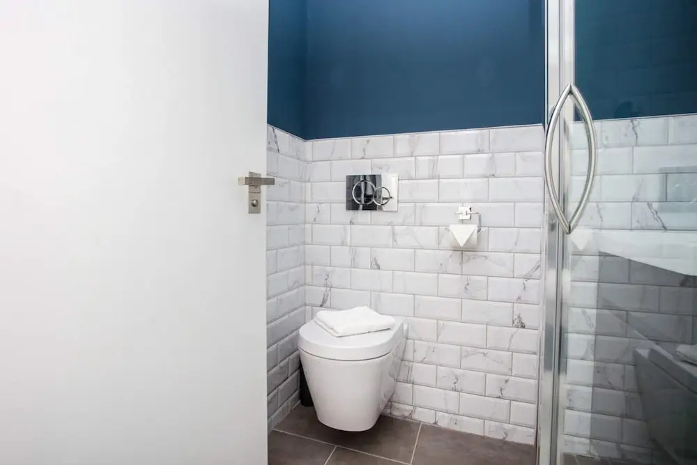 Bright, Vibrant 1 BD Apartment in Sth Hampstead