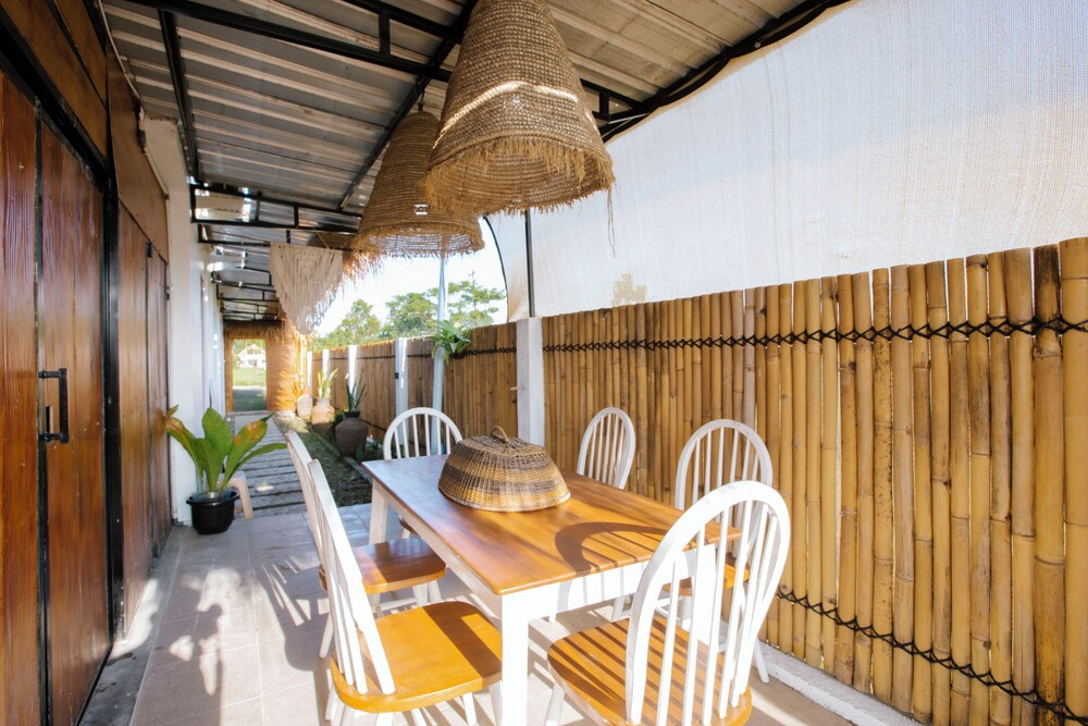 Villa New DBamboo by Plesirhatiyogja