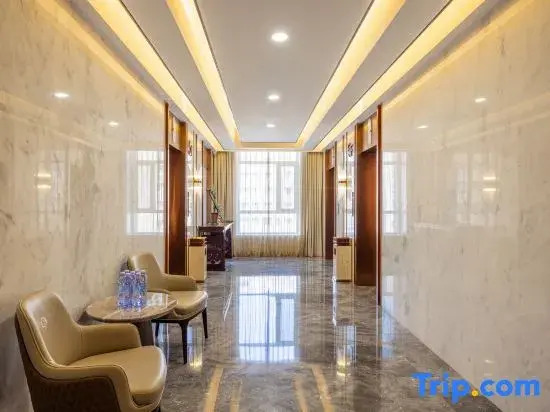 Yunyi Zizai Hotel (Kangbashi Kete)