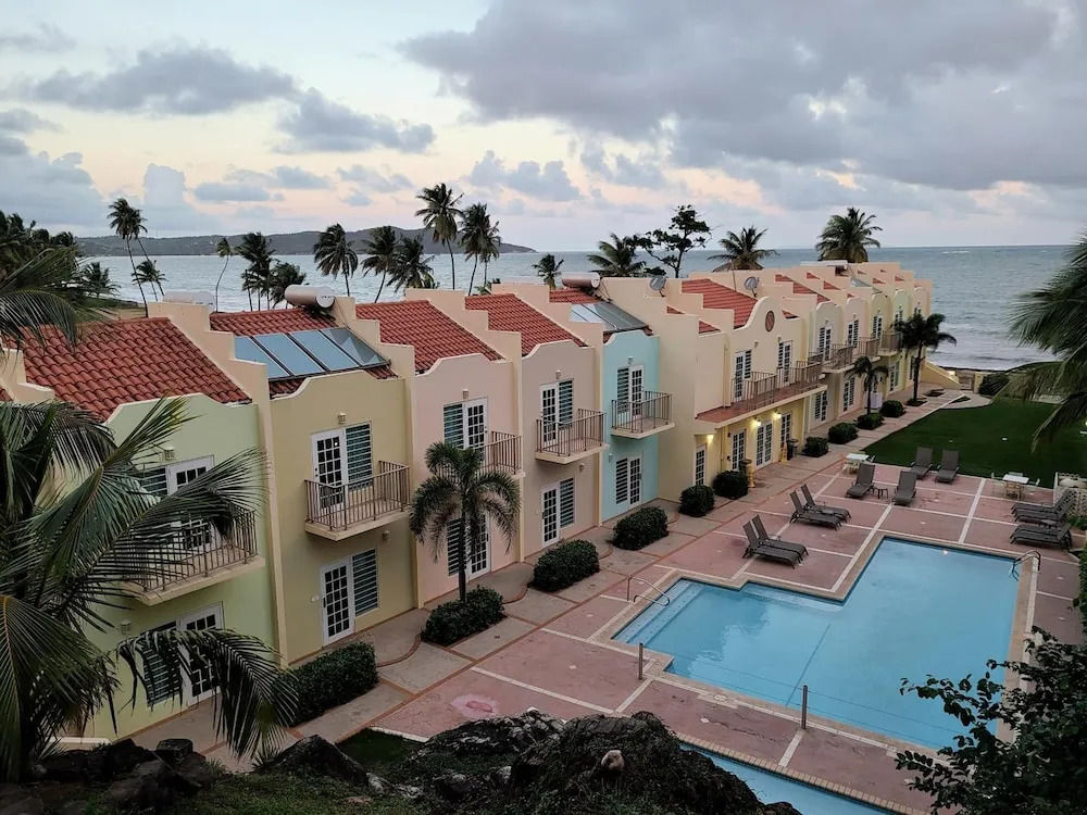 Hotel Lucia Beach
