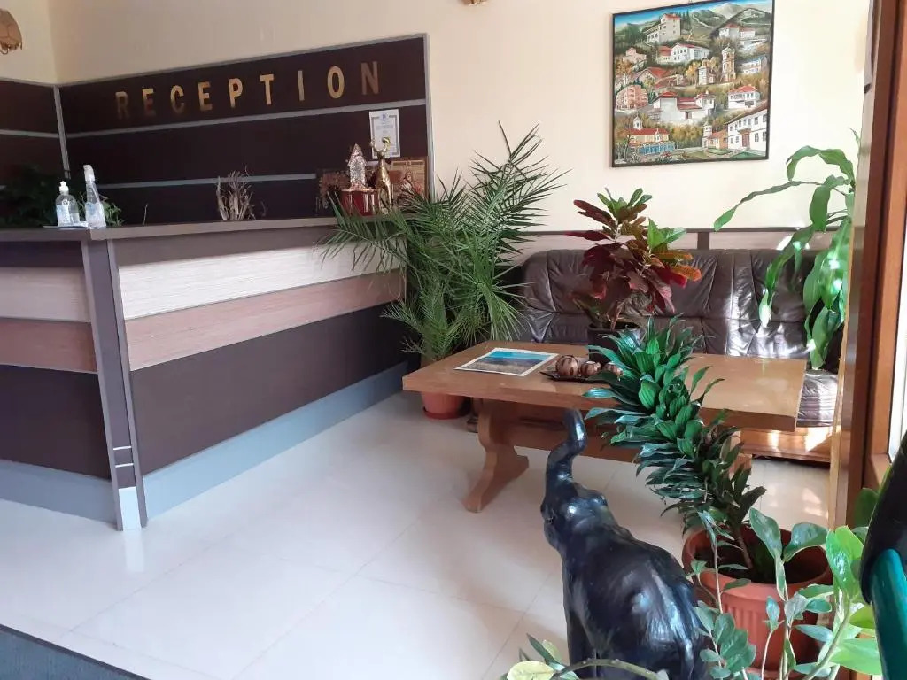 Gelov Hotel
