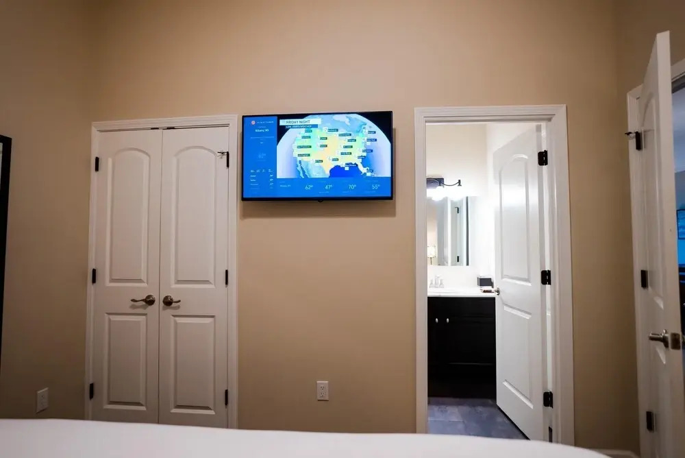 2 Bedroom Lake View Villa - Unit 309