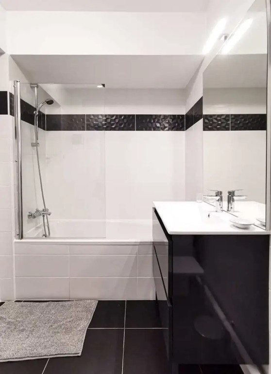 Charming Apartment, Quiet, Hotel Service