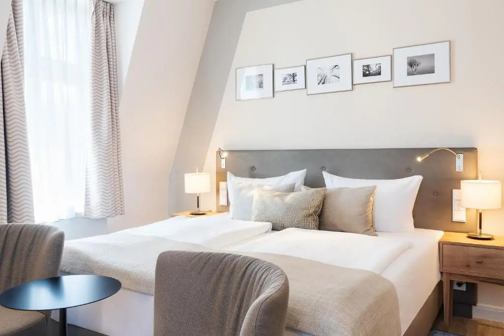 SEETELHOTEL Ostseehotel das Entdeckerhotel an der Ostsee und der perfekte Startpunkt für Ihre Inselabenteuer