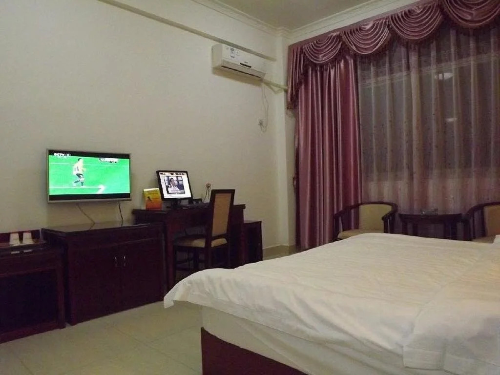 Huangcheng Business Inn