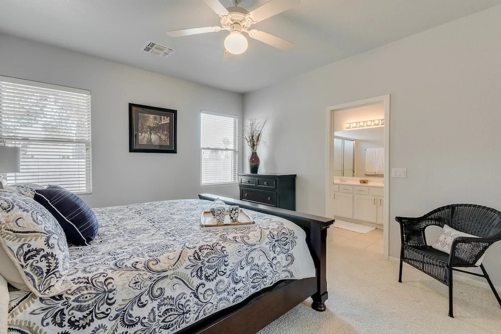Windstream - 2 Br home by RedAwning