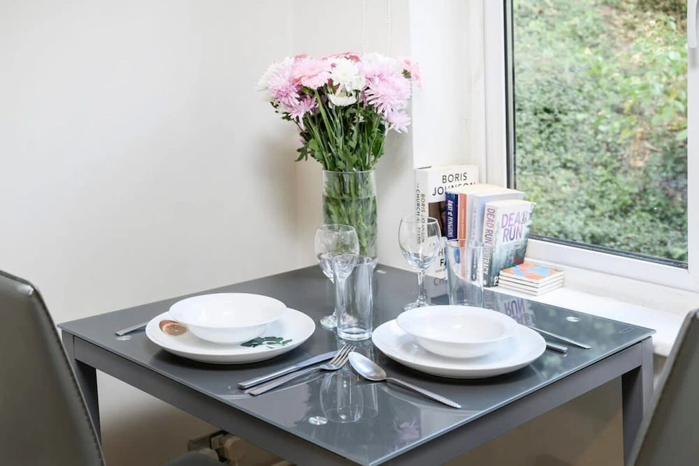 Cozy One-bedroom Flat in Slough