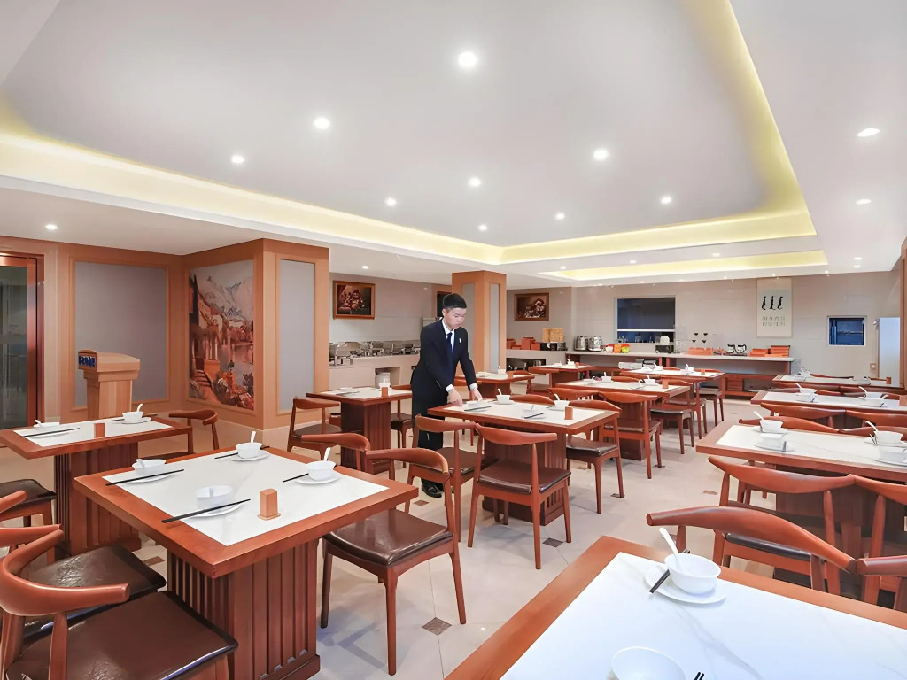 Vienna International Hotel(Suzhou Yangcheng Lake)