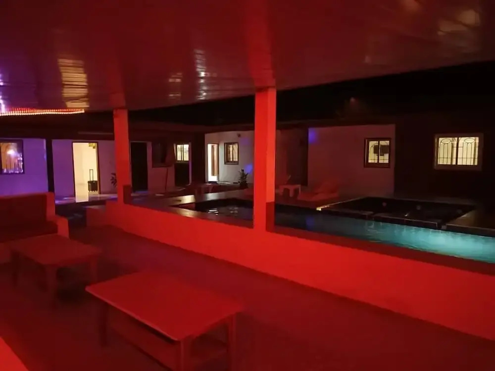 Jade - Lodge