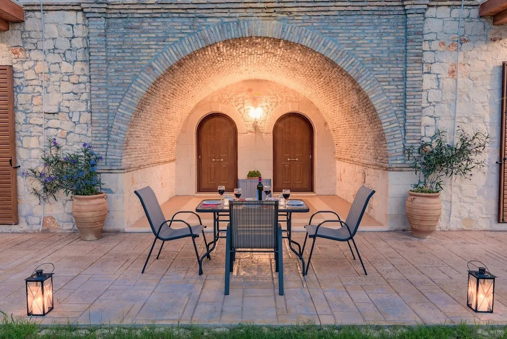 Green Stone Villa