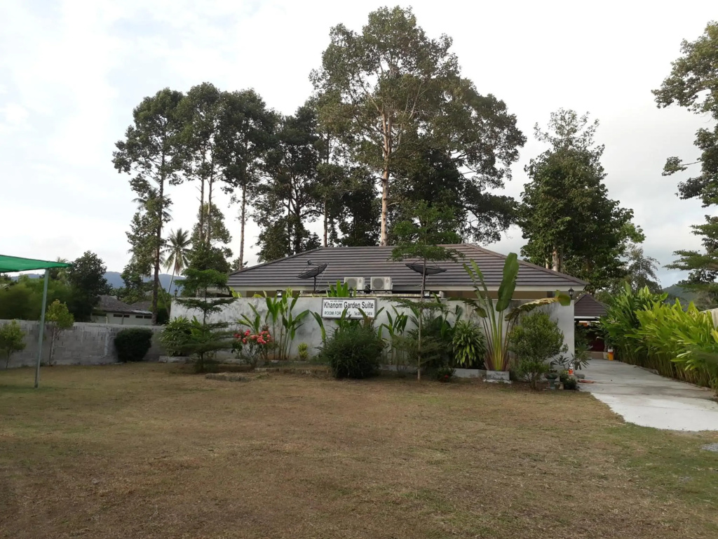 Khanom Garden Suite