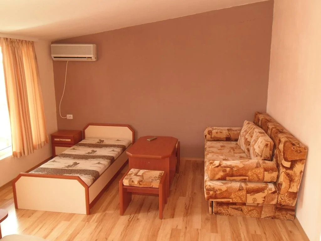Dobrevi Guest House
