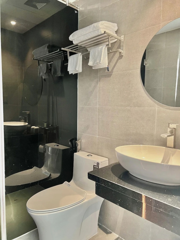 La Sera Suites Nha Trang