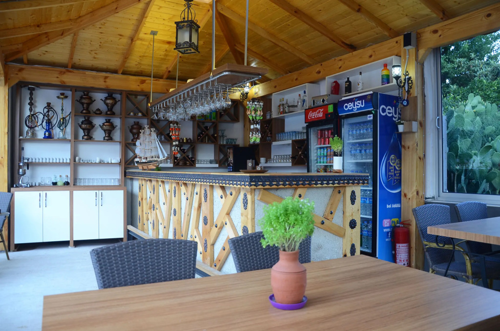 Amore Hotel Teki̇rova
