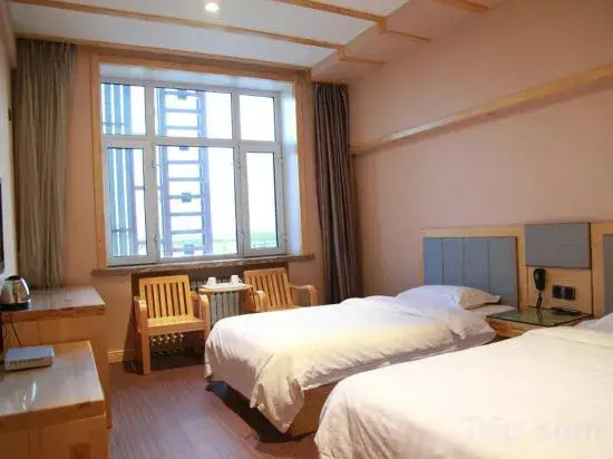 Long Yuan Hotel