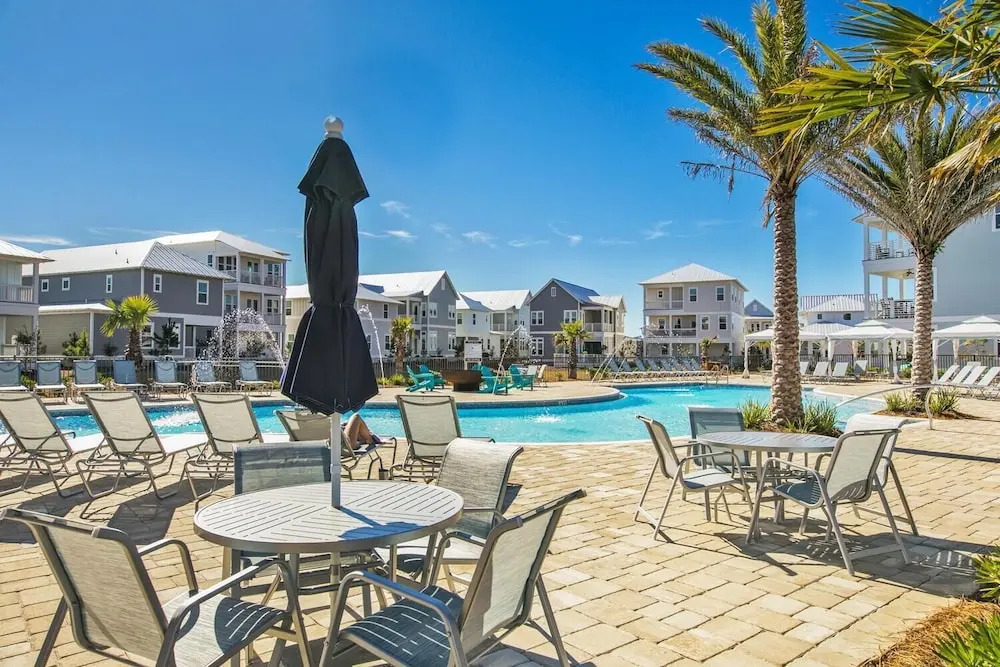 Long Beach Resort 1-1203