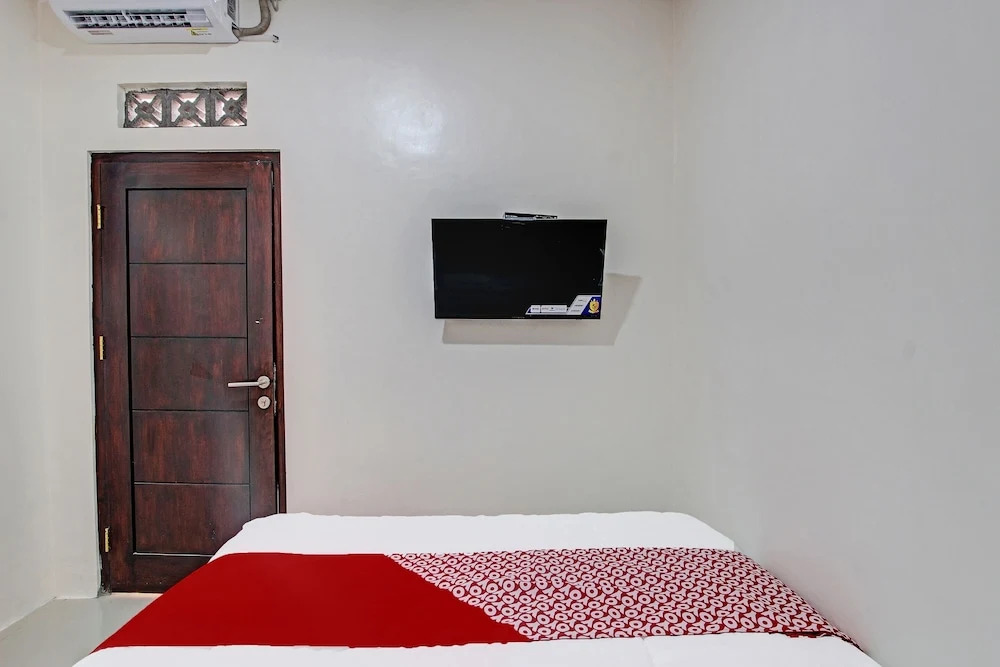 Hotel O Griya Putih