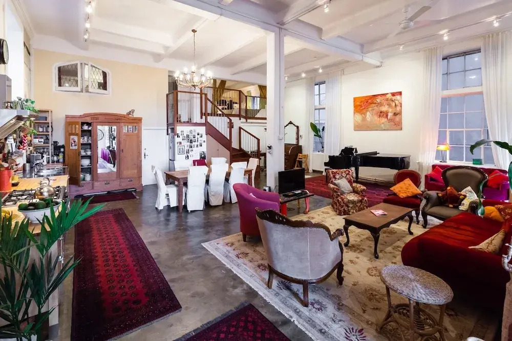 NOLA, 2BDR Windsor Apartment