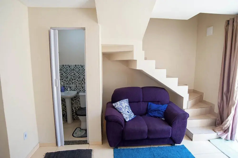 Casa Pet Friendly com Varanda e Churrasqueira