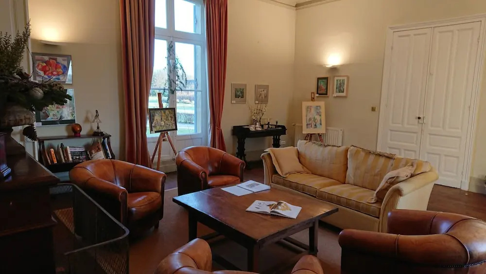 Chateau le Tour