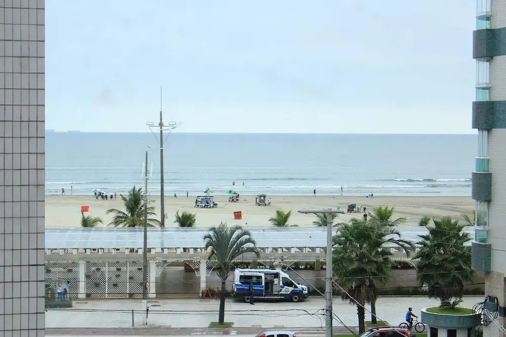 Pé na Areia Praia da Guilhermina