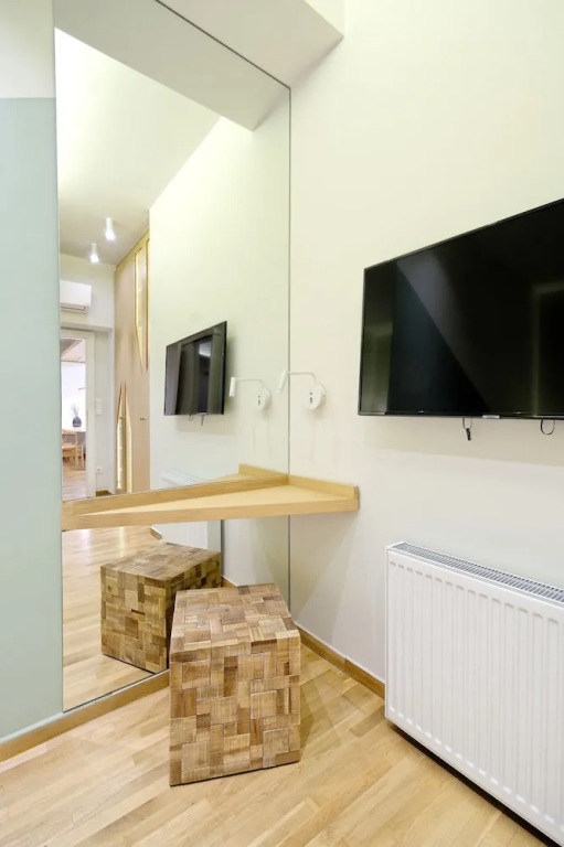 The Fancy Philosopher Apartment